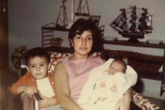 197010-JAH-GBH-CIH-Sardinia-joe-mom-and-italo-as-newborn